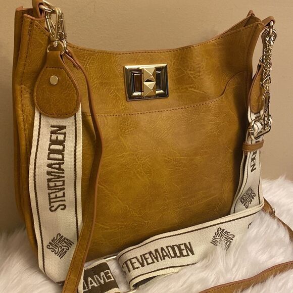 NWT Steve Madden (bingrid) Saddle Crossbody - Chestnut - Picture 3 of 15